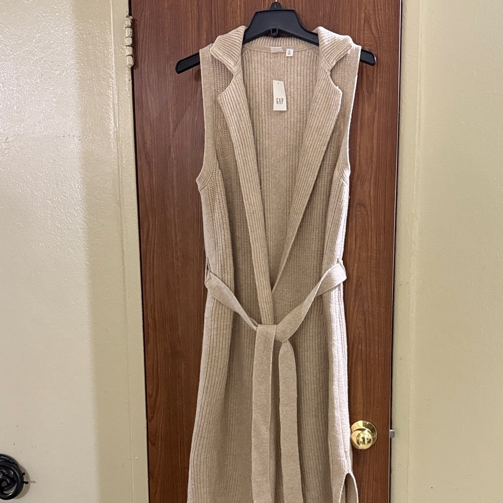GAP Beige Sleeveless Cardigan